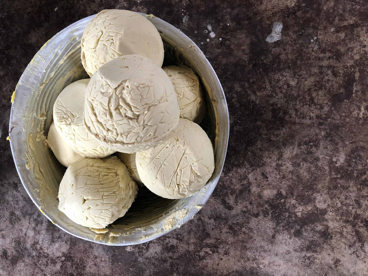 Unterschied raffinierte & unraffinierte Sheabutter in der Kosmetika