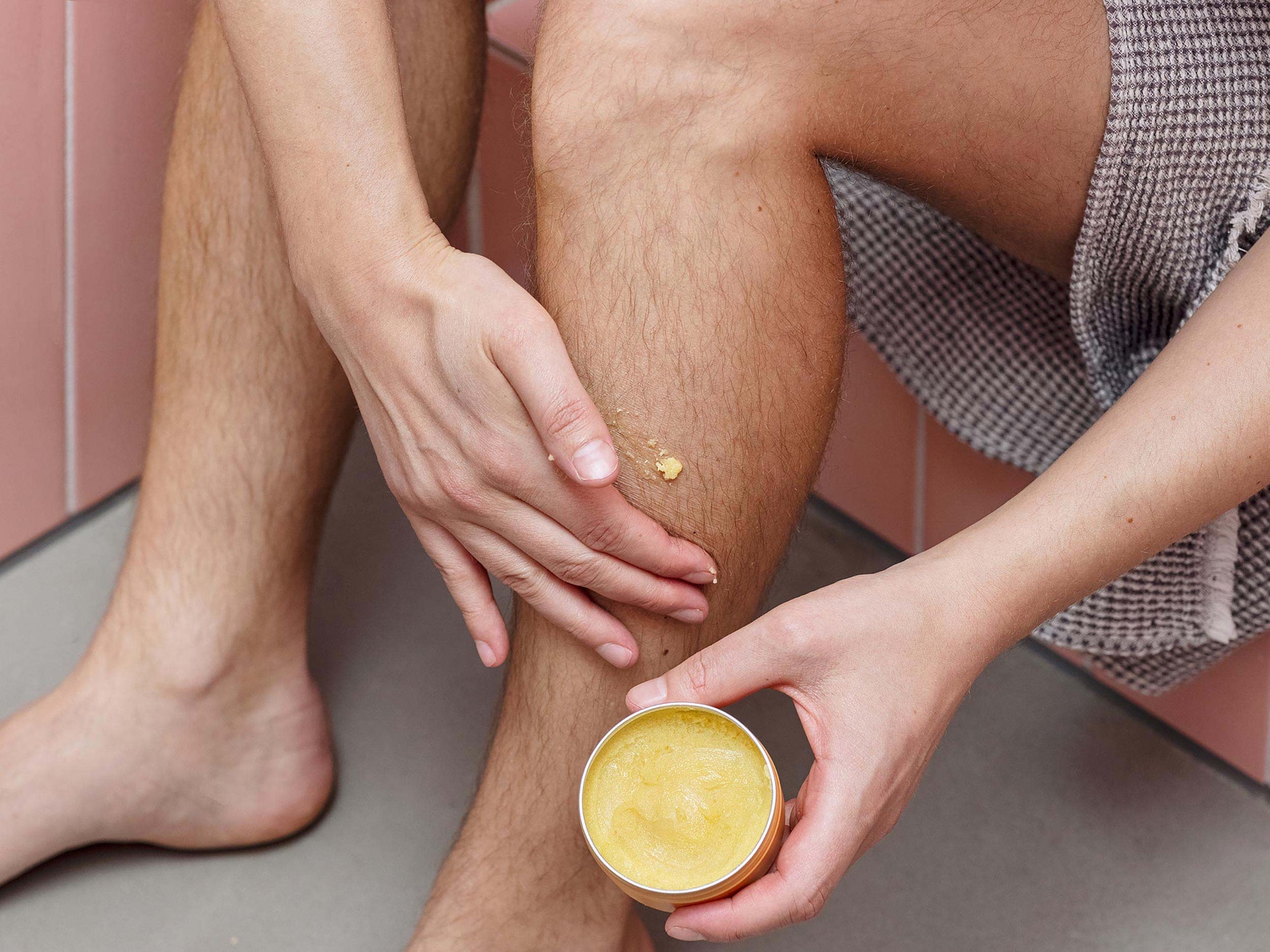 Empfindliche Haut: 5 Anzeichen und wie Sheabutter Dir hilft