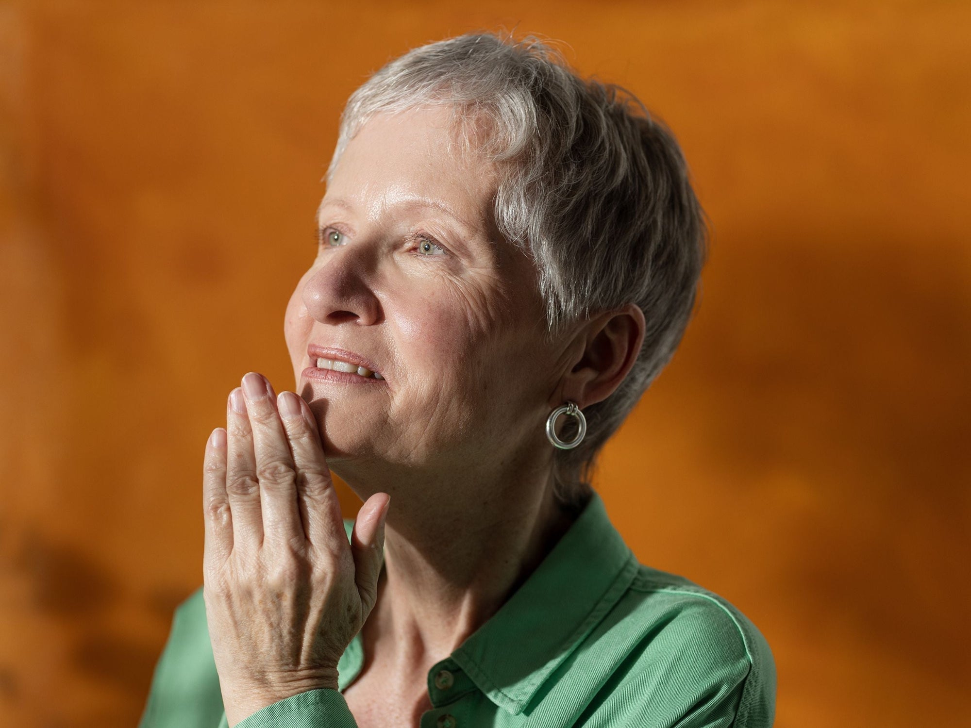 Adieu Anti-Aging, hallo Skin Longevity: Wie Du Deine Haut gesund erhältst, statt das Alter zu bekämpfen.