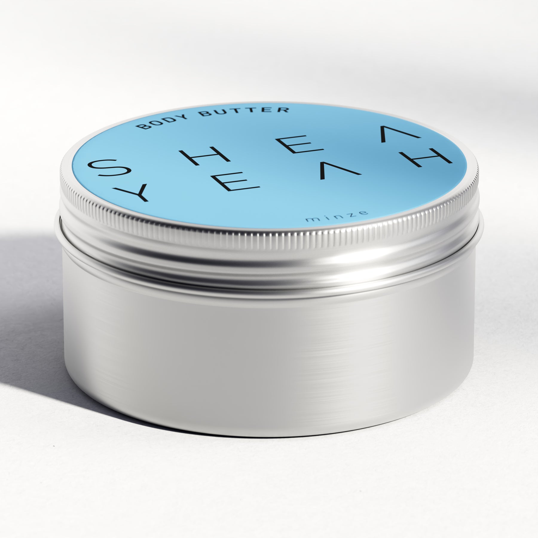 Shea Yeah Body Butter mit Minzduft in der geschlossenen Dose, Naturkosmetik mit Sheabutter.